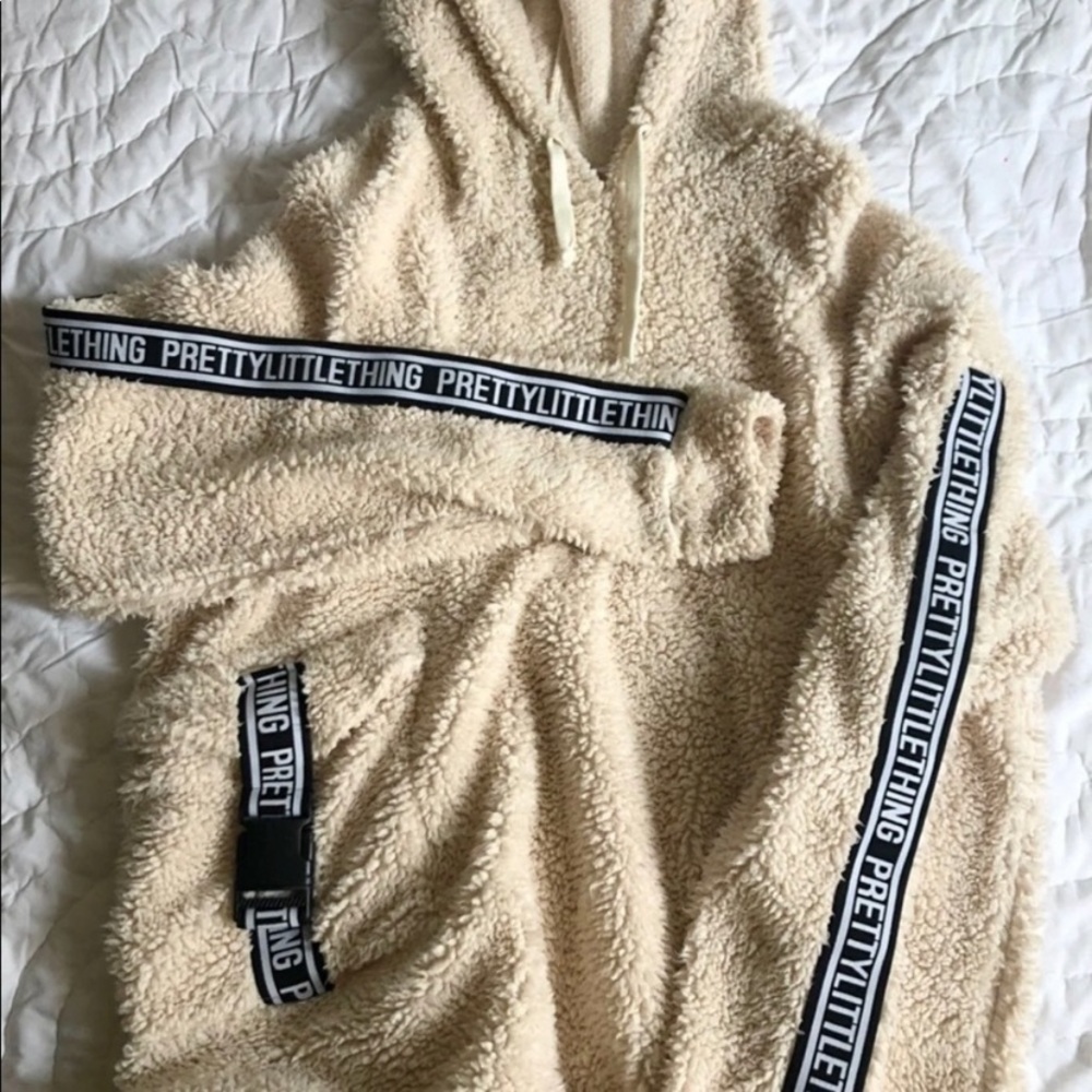Prettyljttlething oversized teddy hoodie